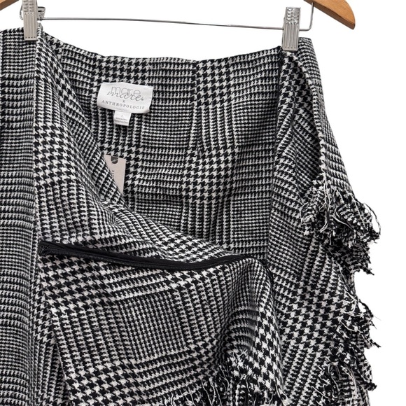 NWT Mare Mare x Anthropologie Houndstooth Fringe Mini Skirt Preppy Black White L - Picture 5 of 12